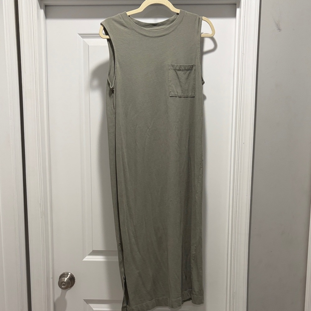 Everlane Olive Sleeveless Pocket Maxi Dress